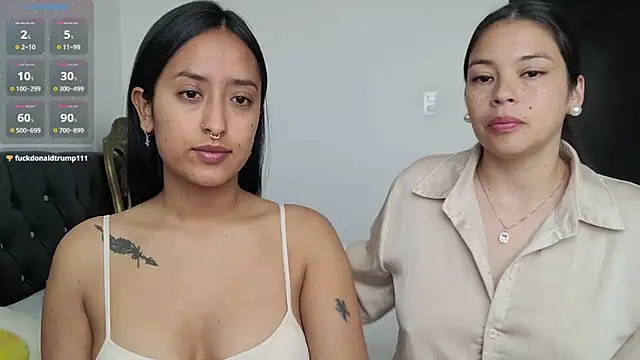 Snapshot of 2SummerLove1 chatting on December 9, 2024, 3:22 pm 2SummerLove1 online show from December 9, 2024, 3:22 pm