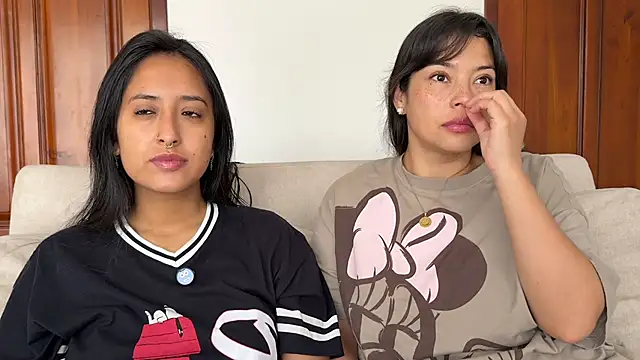 Snapshot of 2SummerLove1 chatting on October 26, 2025, 2:17 pm 2SummerLove1 online show from October 26, 2025, 2:17 pm