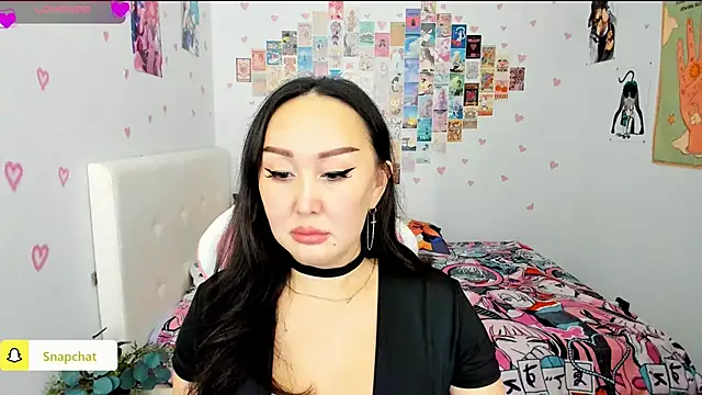 Julianna Jami online show from November 2, 2025, 1:27 pm