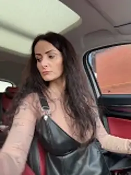 Snapshot of _AHHA_ chatting on October 26, 2025, 8:59 am AHHA online show from October 26, 2025, 8:59 am