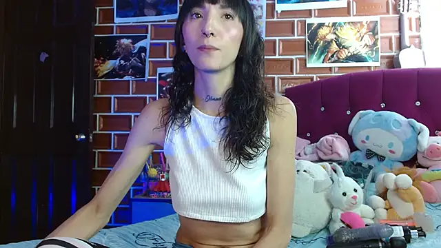 Sakura and yuki online show from March 17, 2025, 1:39 pm