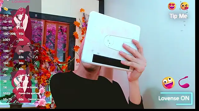 Victoria Kastelo online show from October 31, 2025, 2:13 pm