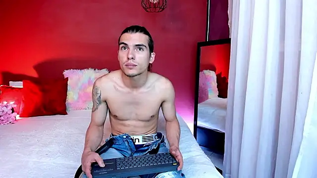  Tattoo Couple online show from February 12, 2026, 2:17 pm