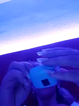 Snapshot of blondyruby chatting on November 14, 2025, 10:02 pm blondyruby online show from November 14, 2025, 10:02 pm