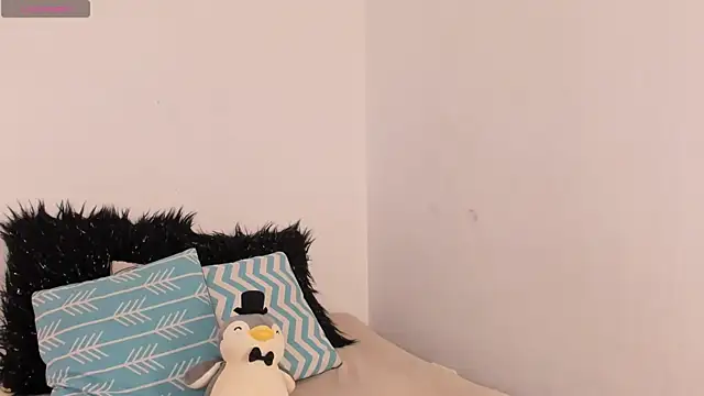 Snapshot of Tomy_Rox chatting on November 4, 2025, 7:50 pm Tomy Rox online show from November 4, 2025, 7:50 pm