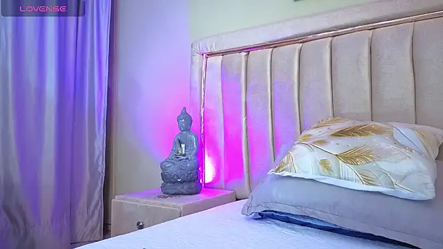 Snapshot of sophiia_grey_1 chatting on February 26, 2026, 9:26 pm sophiia grey 1 online show from February 26, 2026, 9:26 pm