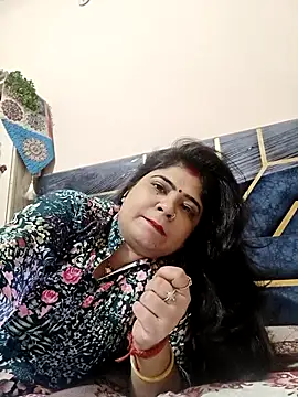 Snapshot of Husnpari20 chatting on May 11, 2026, 7:10 am Husnpari20 online show from May 11, 2026, 7:10 am