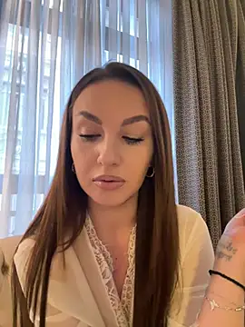 SecretSienna online show from March 23, 2026, 7:41 am