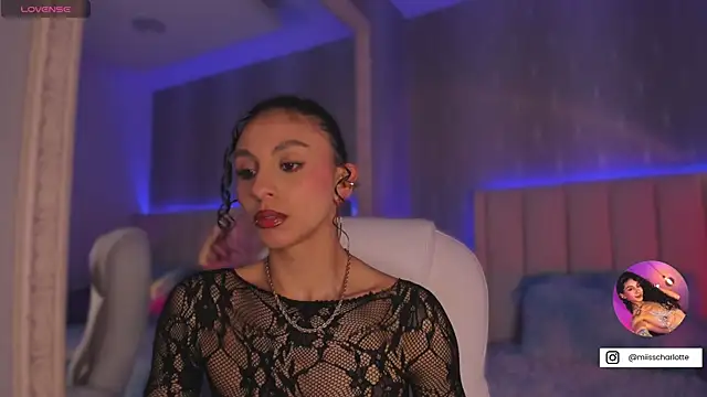 MiissCharlotte online show from October 15, 2025, 5:17 am