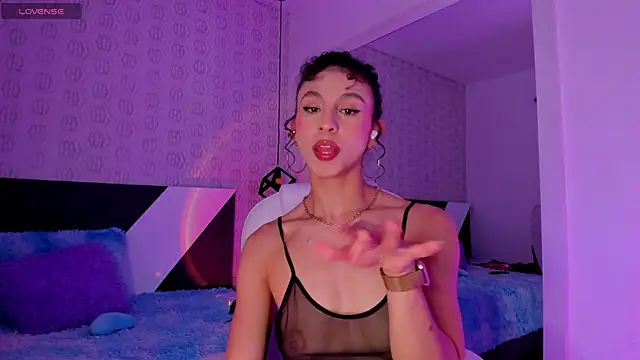 MiissCharlotte online show from November 29, 2025, 12:11 am