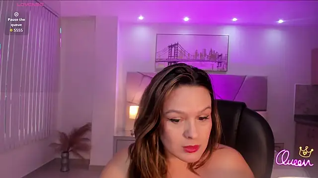 Snapshot of Aida_adams chatting on July 26, 2026, 12:01 pm Aida adams online show from July 26, 2026, 12:01 pm