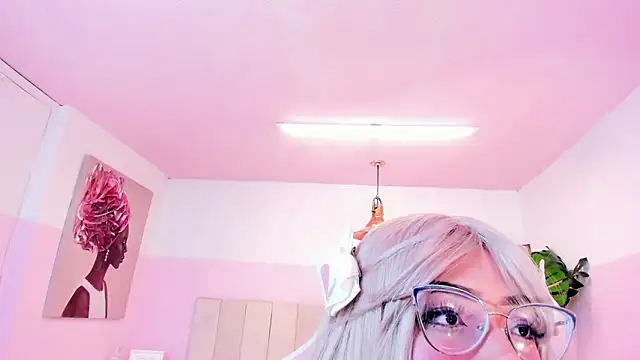 Snapshot of Red_lady chatting on February 11, 2025, 3:50 am Red lady online show from February 11, 2025, 3:50 am