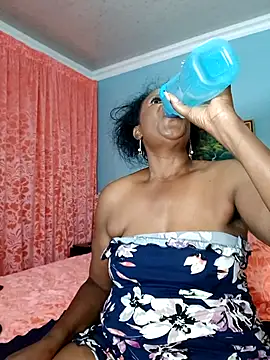 TALLNSEXY48 online show from February 17, 2025, 9:21 pm