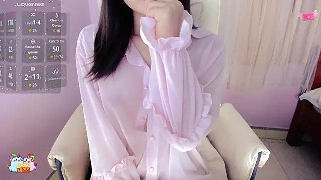 Snapshot of __18Angel__ chatting on February 18, 2025, 11:55 am 18Angel online show from February 18, 2025, 11:55 am