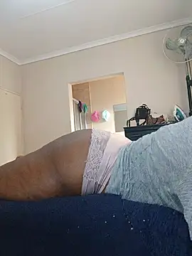 curvybigAssxx online show from July 23, 2026, 6:33 am