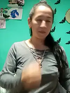 Snapshot of emilypoppy3 chatting on February 20, 2025, 6:13 pm emilypoppy3 online show from February 20, 2025, 6:13 pm