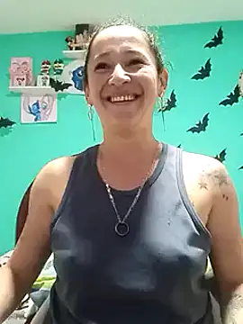 Snapshot of emilypoppy3 chatting on February 26, 2025, 1:14 am emilypoppy3 online show from February 26, 2025, 1:14 am