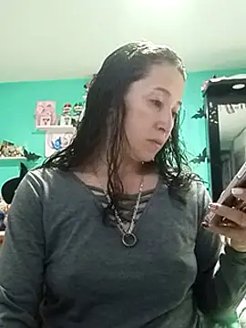 Snapshot of emilypoppy3 chatting on March 7, 2025, 11:18 am emilypoppy3 online show from March 7, 2025, 11:18 am