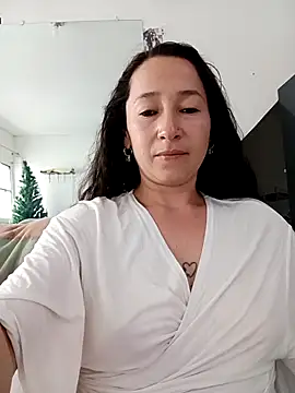 Snapshot of emilypoppy3 chatting on December 2, 2025, 8:54 pm emilypoppy3 online show from December 2, 2025, 8:54 pm