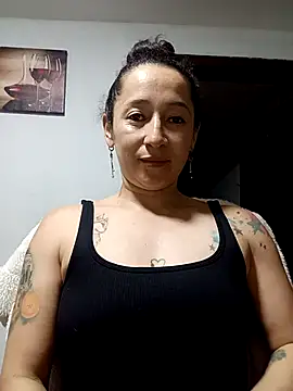 Snapshot of emilypoppy3 chatting on September 12, 2025, 9:58 pm emilypoppy3 online show from September 12, 2025, 9:58 pm