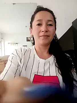 Snapshot of emilypoppy3 chatting on November 29, 2025, 9:04 pm emilypoppy3 online show from November 29, 2025, 9:04 pm