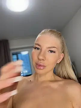 NewLale online show from December 15, 2025, 3:01 am