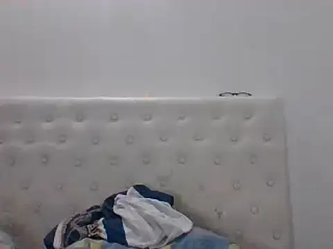 stephanie allen online show from February 2, 2025, 5:53 am