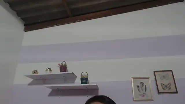 kimberlyvega online show from October 18, 2025, 5:59 pm