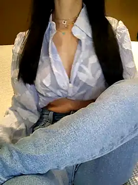 Snapshot of Melody87 chatting on November 2, 2025, 6:35 pm Melody87 online show from November 2, 2025, 6:35 pm