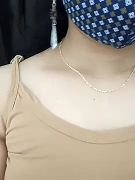 Snapshot of Angleannie chatting on November 11, 2025, 7:19 pm Angleannie online show from November 11, 2025, 7:19 pm