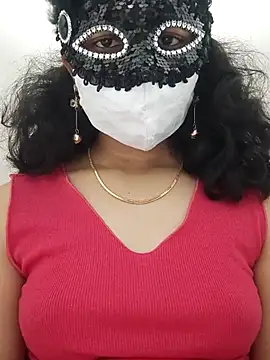 Snapshot of Angleannie chatting on October 7, 2025, 5:03 pm Angleannie online show from October 7, 2025, 5:03 pm