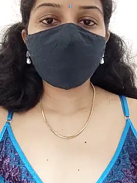 Snapshot of Angleannie chatting on October 31, 2025, 1:52 pm Angleannie online show from October 31, 2025, 1:52 pm