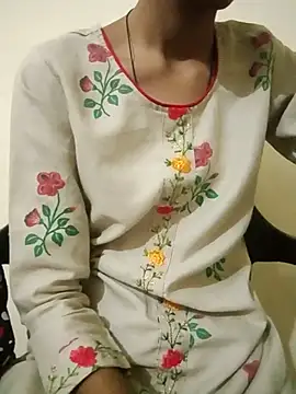 Snapshot of Kumkum_36 chatting on September 14, 2025, 4:57 am Kumkum 36 online show from September 14, 2025, 4:57 am