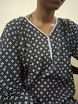 Snapshot of Kumkum_36 chatting on October 4, 2025, 4:36 am Kumkum 36 online show from October 4, 2025, 4:36 am