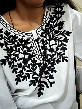 Snapshot of Kumkum_36 chatting on March 8, 2025, 11:16 am Kumkum 36 online show from March 8, 2025, 11:16 am