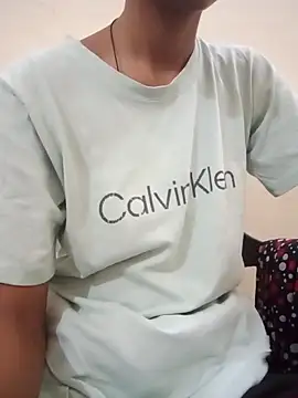 Snapshot of Kumkum_36 chatting on September 20, 2025, 4:50 am Kumkum 36 online show from September 20, 2025, 4:50 am