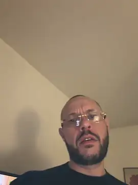 Guitccch online show from February 26, 2026, 8:31 pm