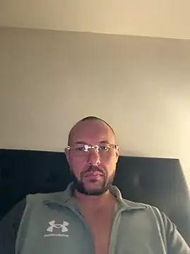 Guitccch online show from March 2, 2026, 12:00 am