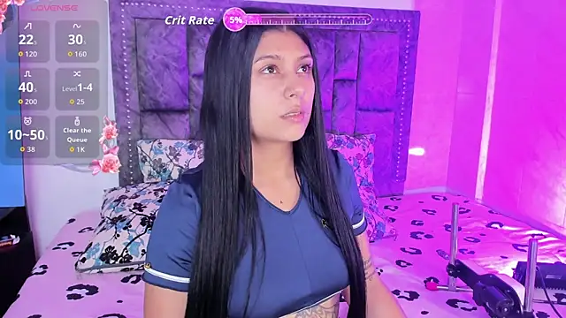 Snapshot of CandyRoxx1_ chatting on April 10, 2026, 6:37 pm CandyRoxx1 online show from April 10, 2026, 6:37 pm