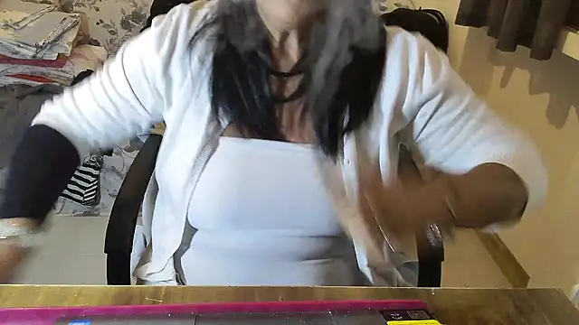 45marina45 online show from October 21, 2025, 7:57 pm