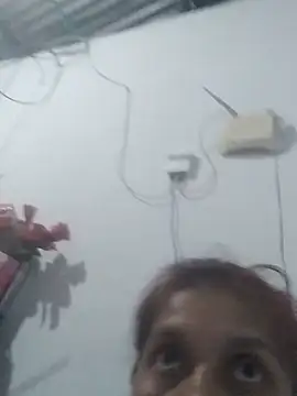 Snapshot of soltrinidad chatting on February 12, 2026, 12:43 am soltrinidad online show from February 12, 2026, 12:43 am