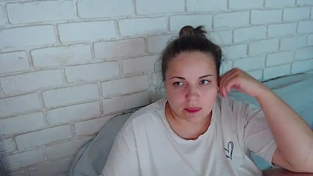 Snapshot of Crazyy_girl_ chatting on October 26, 2025, 6:30 pm Crazyy girl online show from October 26, 2025, 6:30 pm