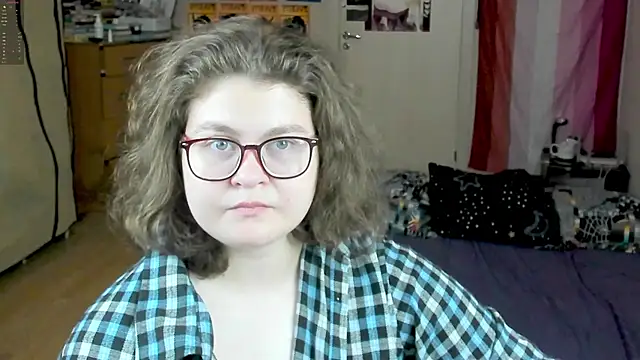 Snapshot of Sashy_Way chatting on October 25, 2025, 9:15 pm Sashy Way online show from October 25, 2025, 9:15 pm