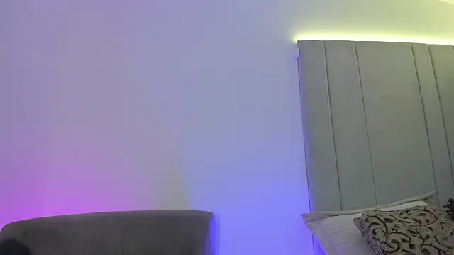 Snapshot of kaylarossi chatting on November 5, 2025, 7:50 pm kaylarossi online show from November 5, 2025, 7:50 pm