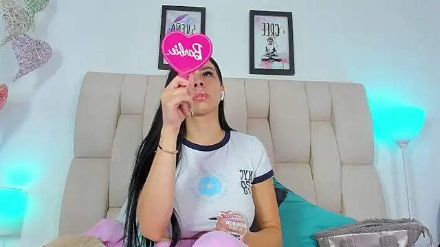 KristalFoxx online show from January 14, 2026, 12:09 pm