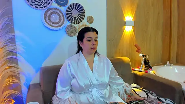 martina foxy  online show from January 17, 2026, 11:58 am