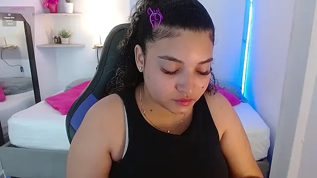 Julia Boobs online show from October 6, 2025, 12:17 pm