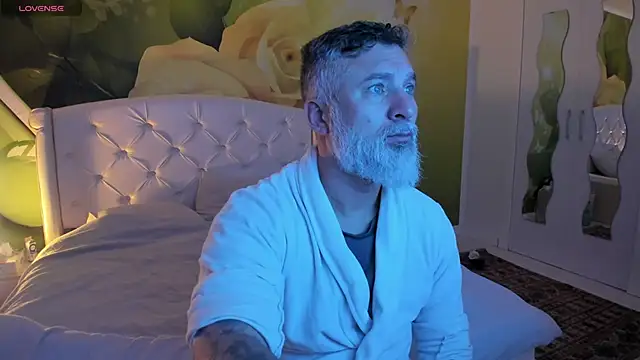 BlowMyXXL online show from January 11, 2026, 8:32 am