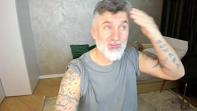 BlowMyXXL online show from February 8, 2025, 11:34 pm