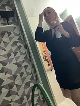 MerlinDave online show from February 8, 2026, 12:52 am